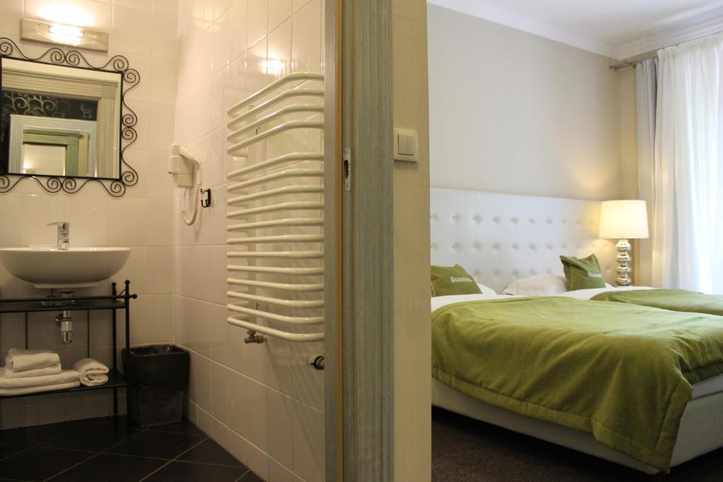 Berberys Park Hotel Kazimierz Dolny Habitación foto